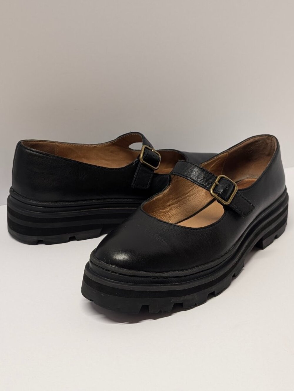 Madewell The Freya Platform Lugsole Mary Jane in True Black - Picture 4 of 16